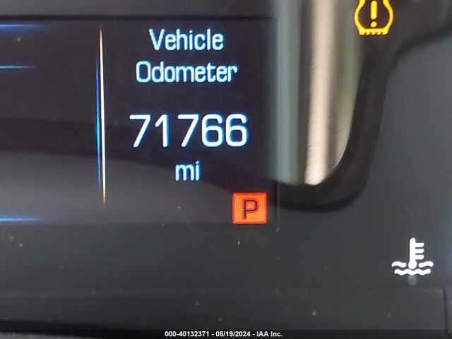 1GYKNARS0JZ233081 Cadillac Xt5 Standard