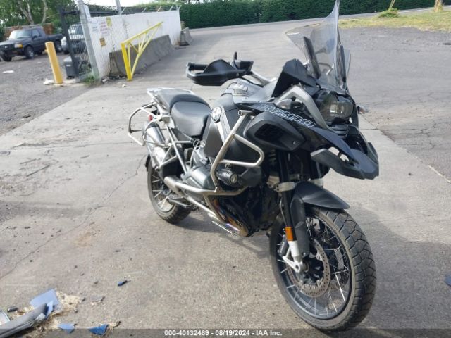 2017 BMW R1200 WB10A1204HZ898896