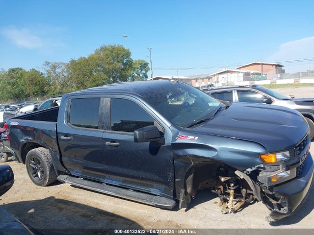 Chevrolet Silverado 1500 Custom Trail Boss 2019 1GCPYCEF9KZ332863 Image 14