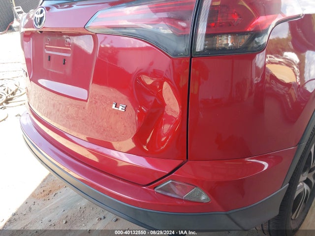 Toyota RAV4 LE 2017 JTMZFREVXHJ136849 Image 19