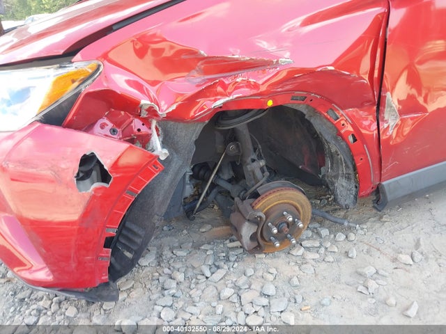 Toyota RAV4 LE 2017 JTMZFREVXHJ136849 Image 6