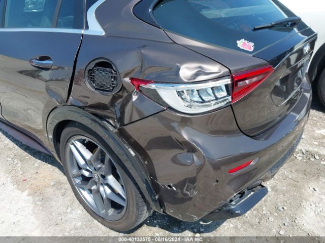 SJKCH5CP1JA044769 Infiniti Qx30 Sport