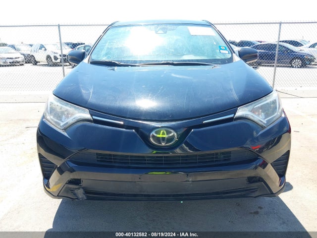 Продажа на аукционе авто 2018 Toyota Rav4 Le, vin: 2T3ZFREV7JW457920, номер лота: 40132582