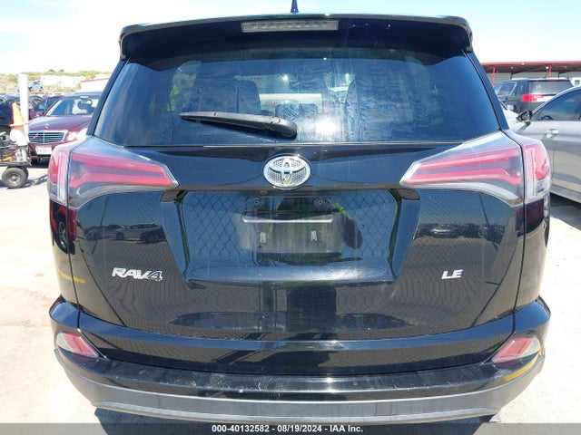 Продажа на аукционе авто 2018 Toyota Rav4 Le, vin: 2T3ZFREV7JW457920, номер лота: 40132582