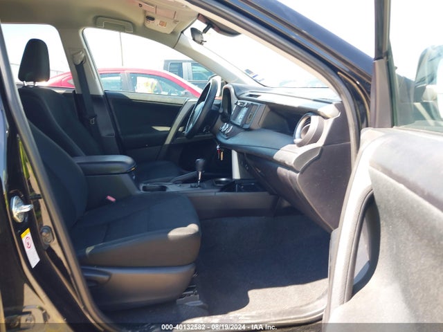 Продажа на аукционе авто 2018 Toyota Rav4 Le, vin: 2T3ZFREV7JW457920, номер лота: 40132582
