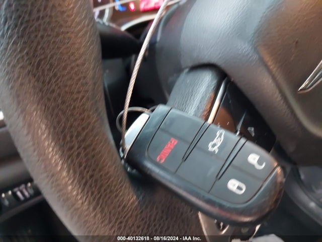 Chrysler 200 Limited 2015 1C3CCCAB6FN693582 Image 11