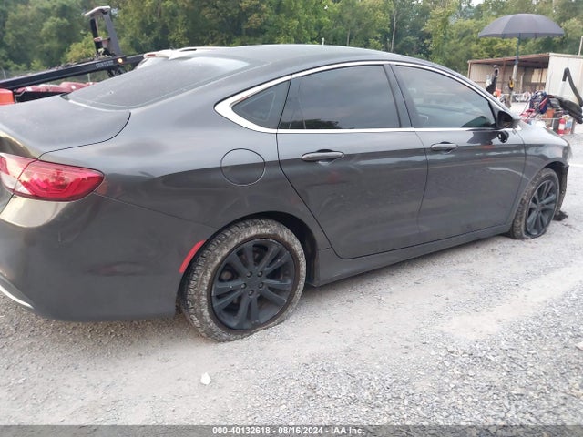 Chrysler 200 Limited 2015 1C3CCCAB6FN693582 Image 4