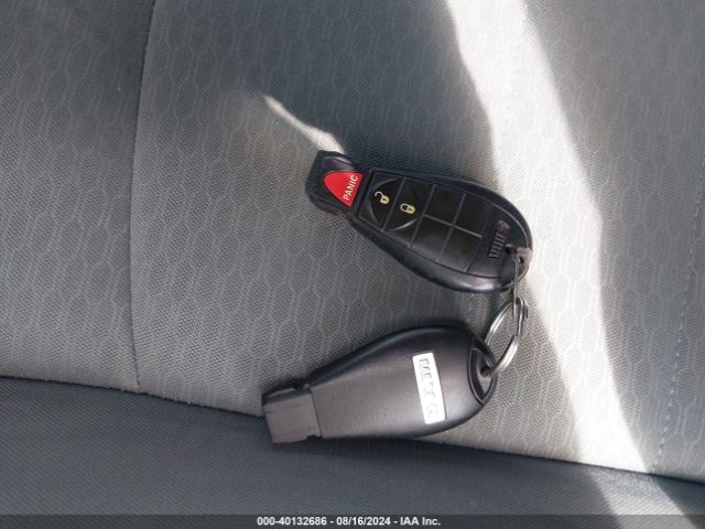 1C6RR7GT2ES439967 RAM 1500 Slt