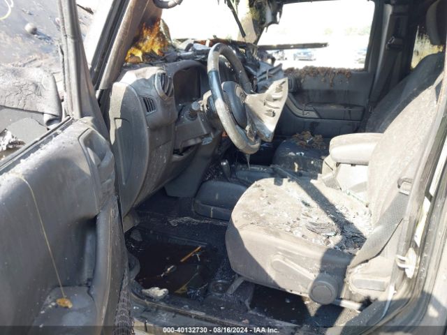 1C4BJWDG3JL865688 Jeep Wrangler Jk Unlimited Sport S 4x4