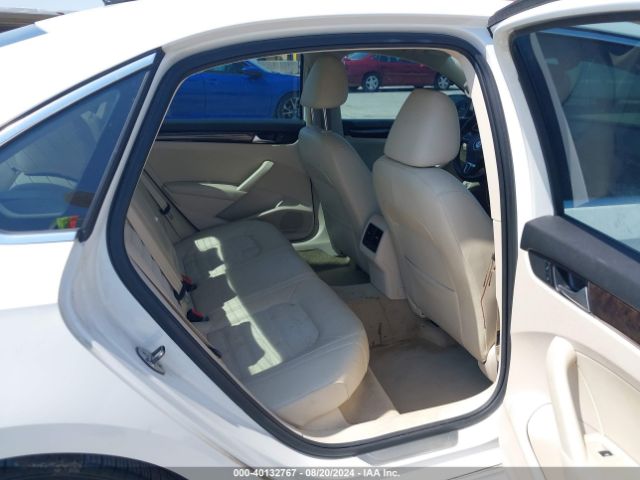 1VWCS7A38EC070230 Volkswagen Passat 1.8t Sel Premium