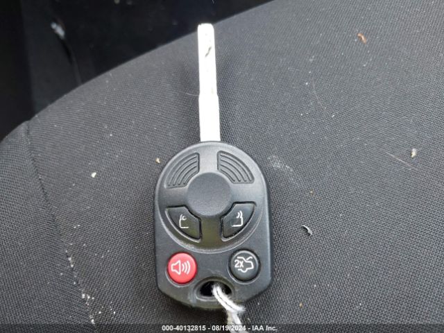 1FADP3M25HL276040 Ford FOCUS SEL