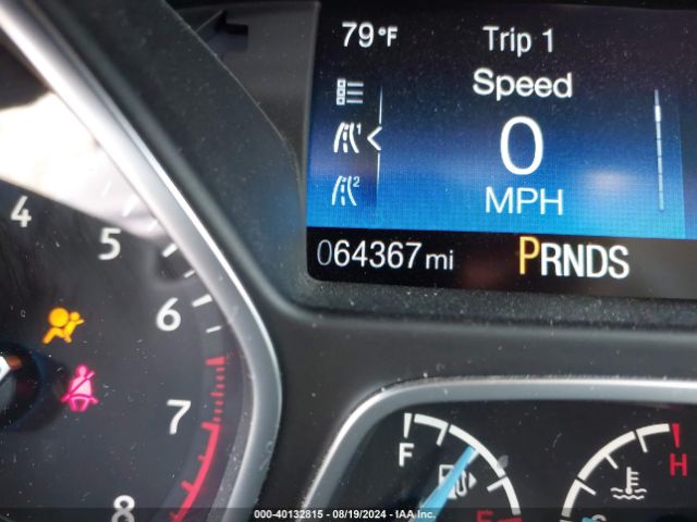 1FADP3M25HL276040 Ford FOCUS SEL