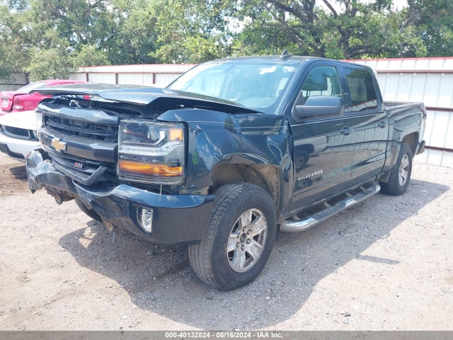 Chevrolet Silverado 1500 2lt 2018 3GCUKREC9JG339386 Image 2