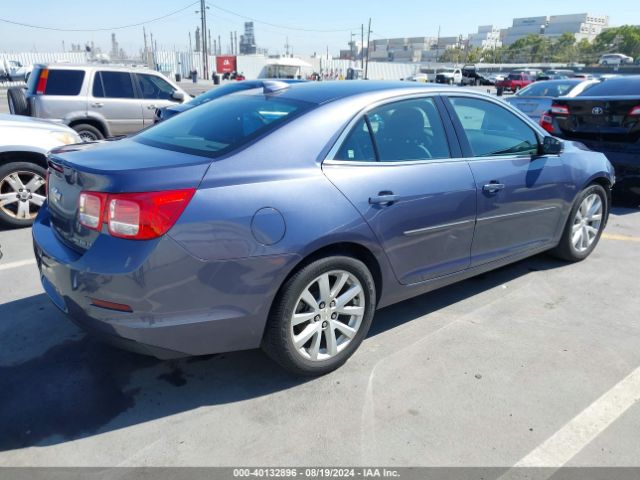1G11D5SL7FF270631 Chevrolet MALIBU 2LT
