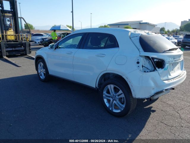 WDCTG4GBXHJ311815 Mercedes-Benz Gla 250 4matic