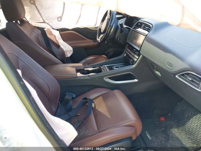 SADCM2BV9HA099613 Jaguar F-PACE S