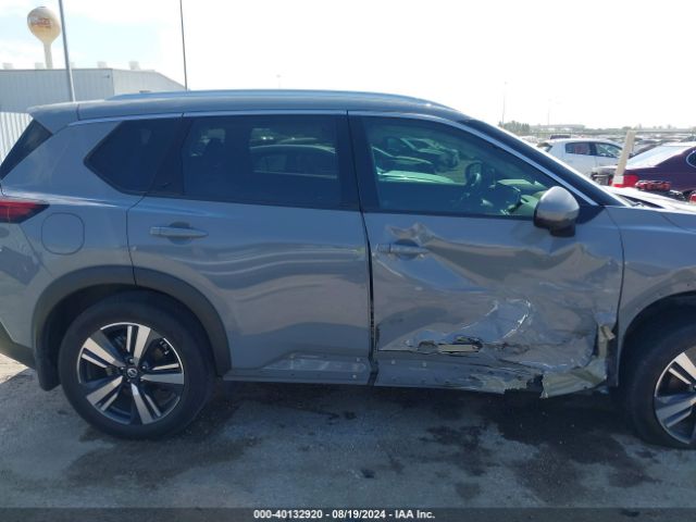 5N1AT3CA1MC700207 Nissan Rogue Sl Fwd