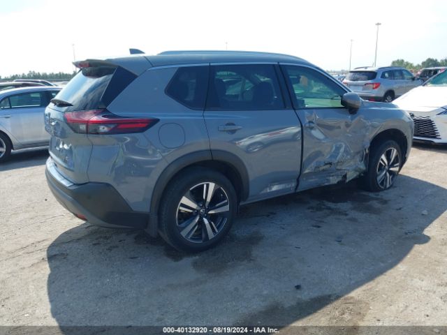 5N1AT3CA1MC700207 Nissan Rogue Sl Fwd