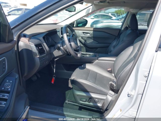 5N1AT3CA1MC700207 Nissan Rogue Sl Fwd
