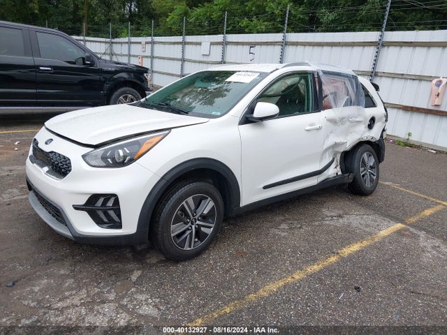 KIA Niro Lxs 2020 KNDCB3LC2L5375698 Image 2