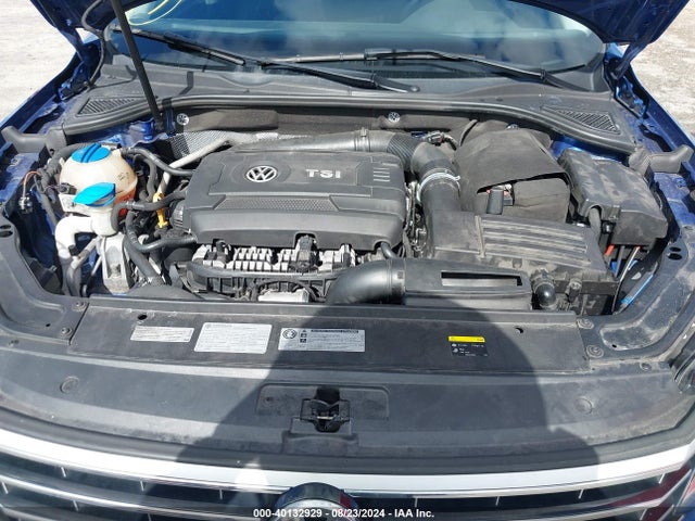 1VWGT7A38HC048294 Volkswagen Passat 1.8t Se