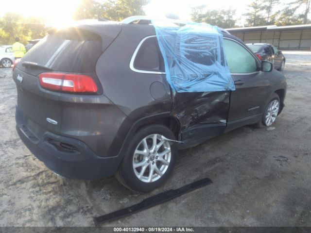 1C4PJLCS8GW291624 Jeep Cherokee Latitude
