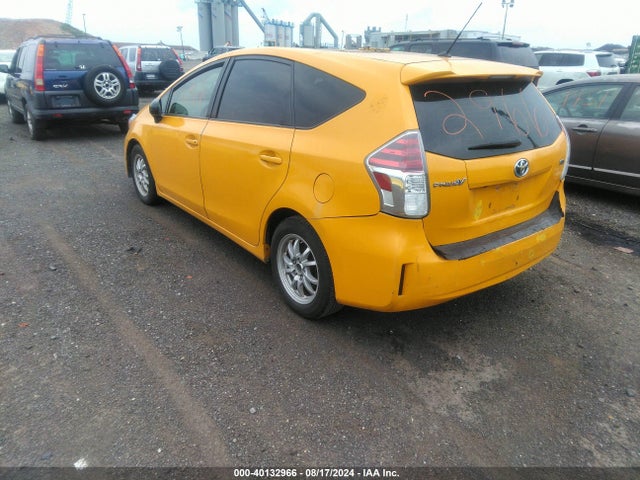 Toyota Prius V Two 2016 JTDZN3EU0GJ047233 Image 3