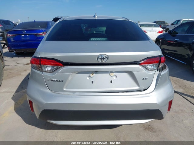 Toyota COROLLA LE 2022 5YFEPMAE1NP299210 Image 17