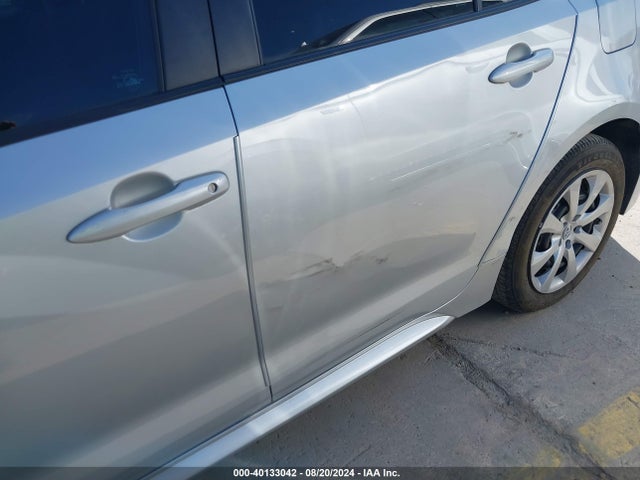 Toyota COROLLA LE 2022 5YFEPMAE1NP299210 Image 19