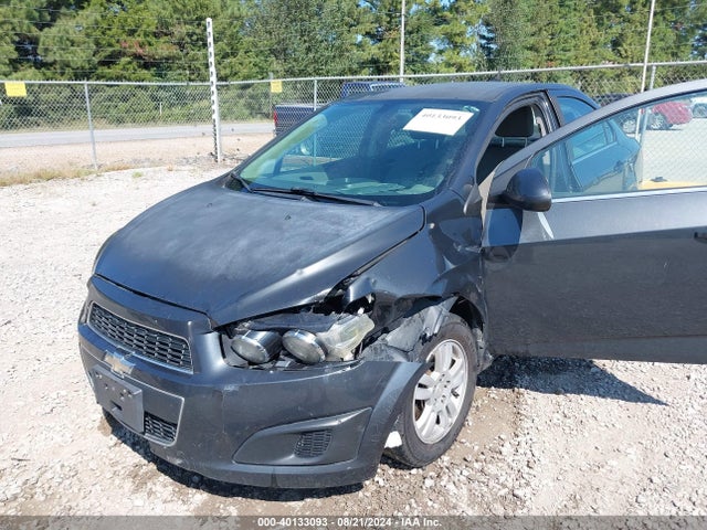 1G1JC5SHXE4195254 Chevrolet Sonic Lt Auto