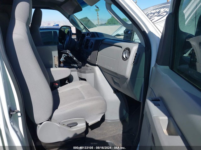 Ford E-150 Commercial 2014 1FTNE1EW1EDA93640 Image 5