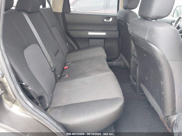 2011 MITSUBISHI ENDEAVOR 4A4JN2AS1BE025232 Photo 7