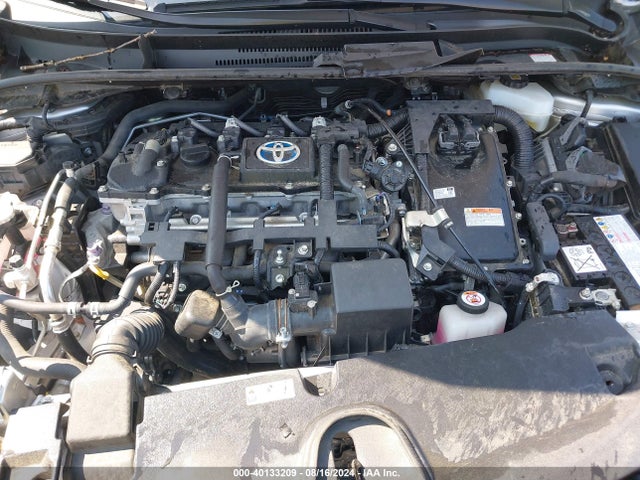 Toyota Corolla Hybrid Le 2021 JTDEAMDE3MJ010585 Image 10