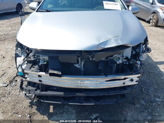 Toyota Corolla Hybrid Le 2021 JTDEAMDE3MJ010585 Image 6