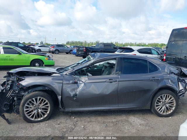 Toyota CAMRY XLE 2020 4T1F11AK2LU934523 Image 14