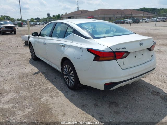 1N4BL4DWXRN365667 Nissan Altima Sv Intelligent Awd