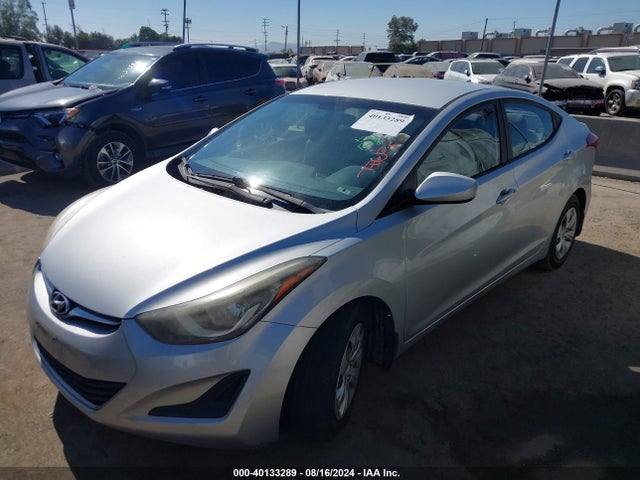 Hyundai ELANTRA SE 2016 5NPDH4AE3GH667072 Image 2