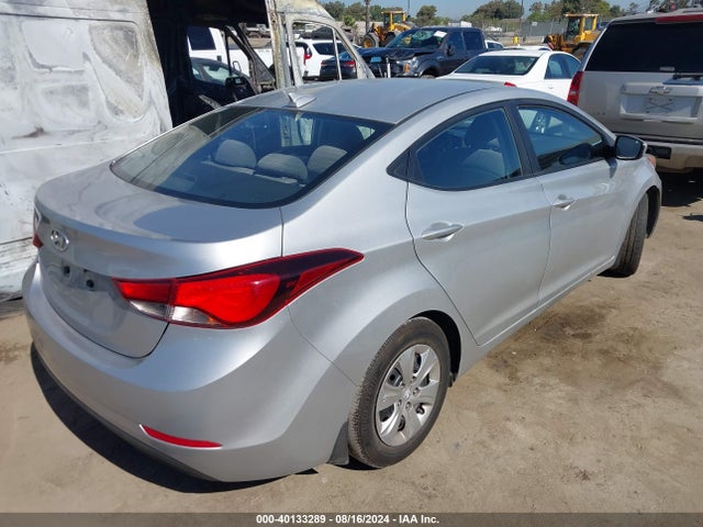 Hyundai ELANTRA SE 2016 5NPDH4AE3GH667072 Image 4