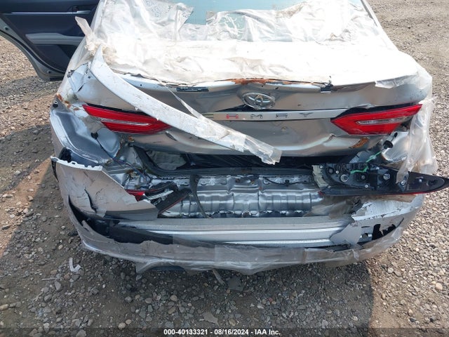 4T1B11HKXJU127359 Toyota CAMRY SE