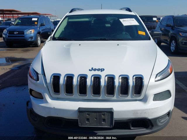1C4PJLAB1HW663437 Jeep Cherokee Sport Fwd