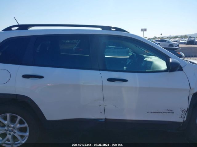 1C4PJLAB1HW663437 Jeep Cherokee Sport Fwd
