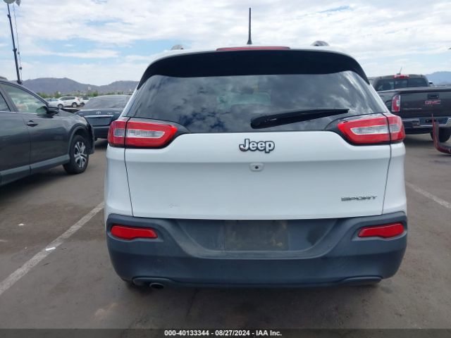 1C4PJLAB1HW663437 Jeep Cherokee Sport Fwd