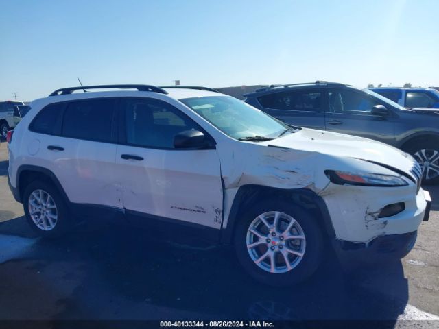 1C4PJLAB1HW663437 Jeep Cherokee Sport Fwd