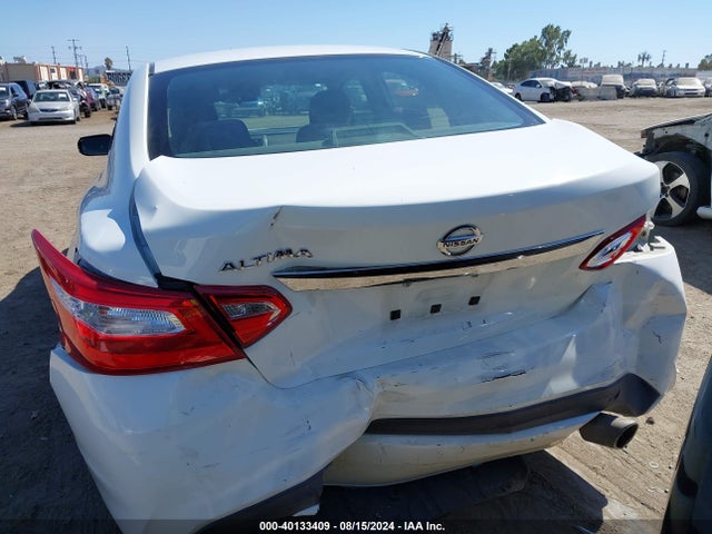 Nissan Altima 2.5 S 2016 1N4AL3AP0GN381859 Image 17