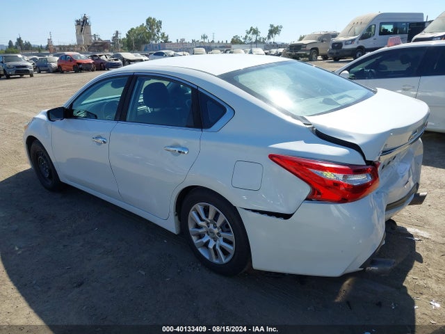 Nissan Altima 2.5 S 2016 1N4AL3AP0GN381859 Image 3