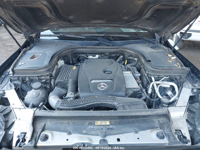 WDC0G4KB1KF640102 Mercedes-Benz Glc 300 4matic