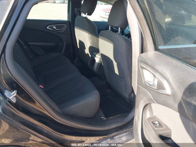 Chrysler 200 Limited 2015 1C3CCCAB1FN547798 Image 8