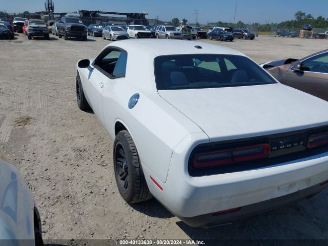 2C3CDZAG4HH568331 Dodge Challenger Sxt
