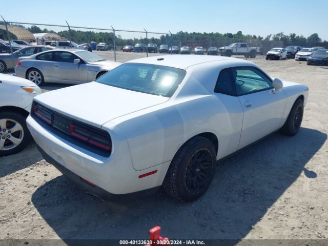 2C3CDZAG4HH568331 Dodge Challenger Sxt