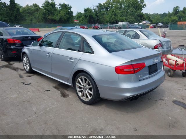 WAUFFAFL3GN015974 Audi A4 2.0t Premium